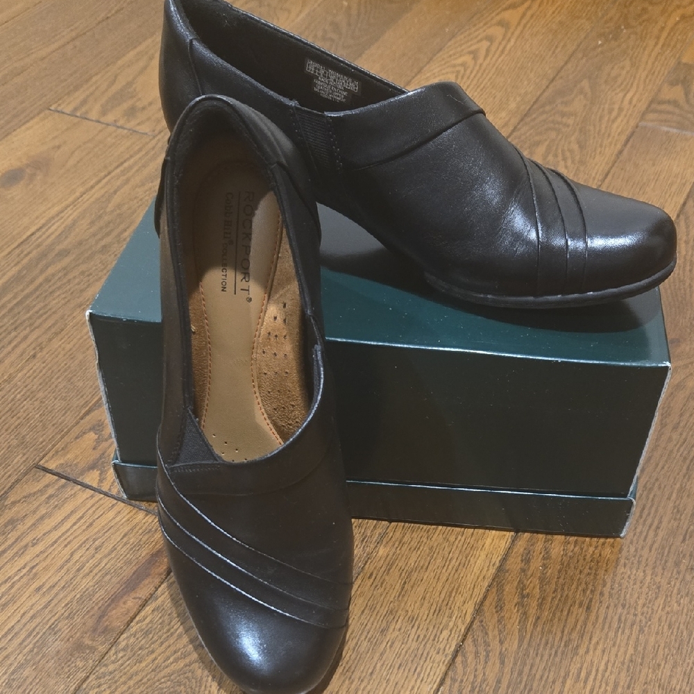 Rockport Black Leather Heels
